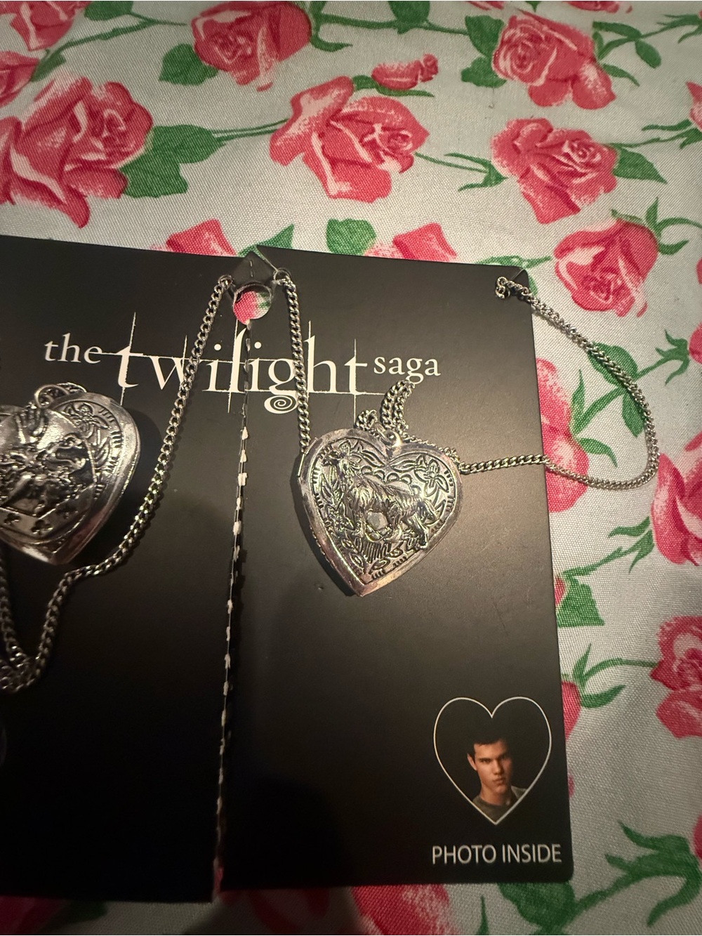 Twilight BFF lockets - Picture 3 of 5